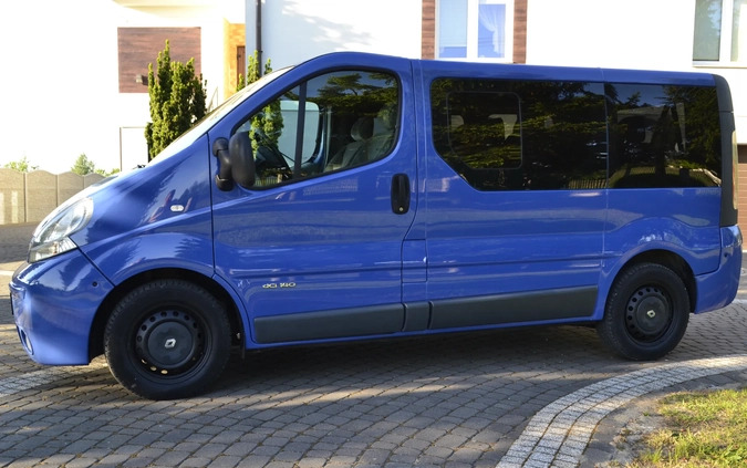 Renault Trafic cena 26900 przebieg: 306000, rok produkcji 2004 z Radom małe 781